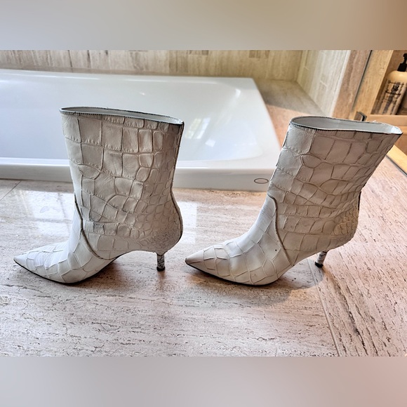 Gabriela Hearst Crocodile Ankle Boots - Picture 1 of 8
